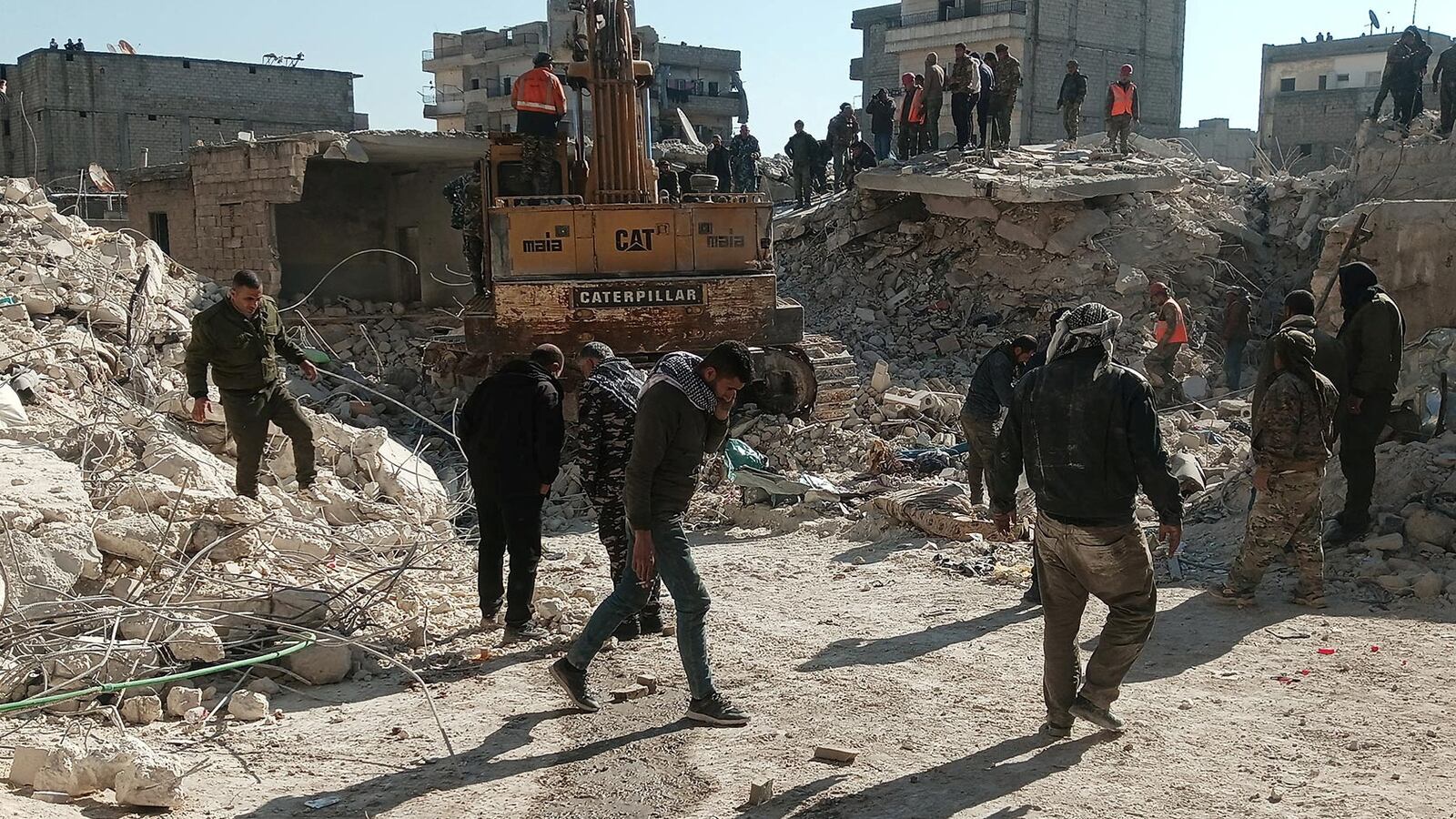 2023-01-22T125603Z_699514809_RC2OVY94AQN0_RTRMADP_3_SYRIA-CRISIS-COLLAPSE_xpebop