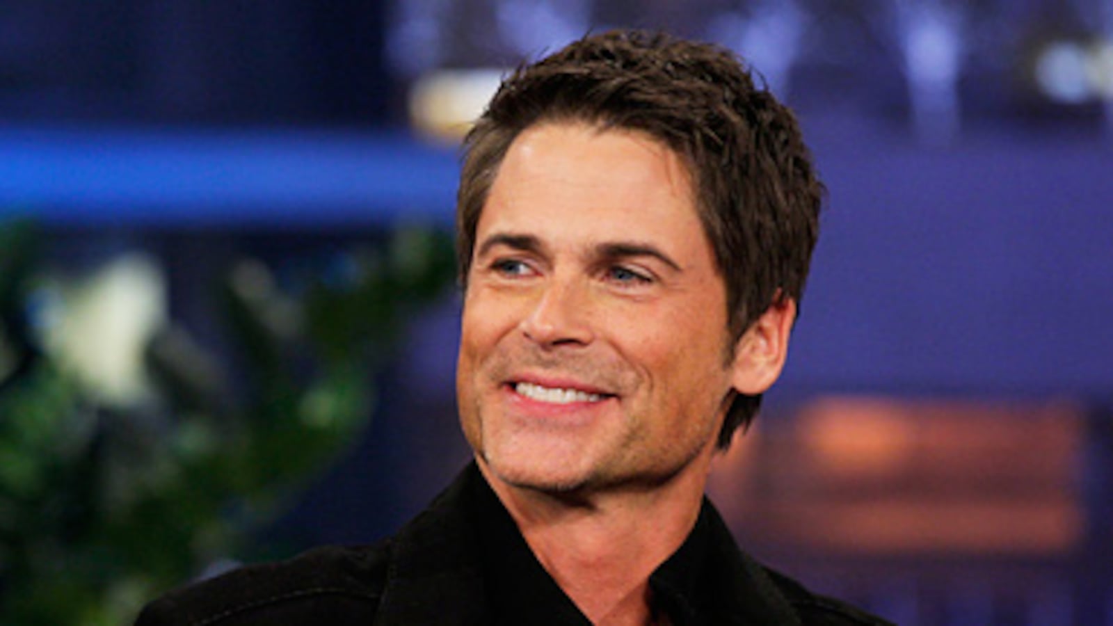 articles/2011/05/08/rob-lowe-on-parks-recreation-the-west-wing-and-his-memoir-stories-i-only-tell-my-friends/fernandez-lowe_178877_vvv1y7