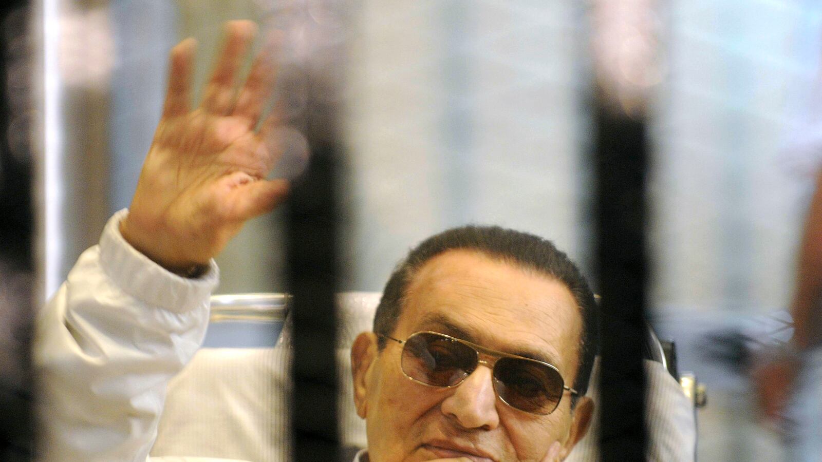articles/2013/04/13/confident-hosni-mubarak-appears-in-court/130413-giglio-mubarak-tease-embed_nvn5hf