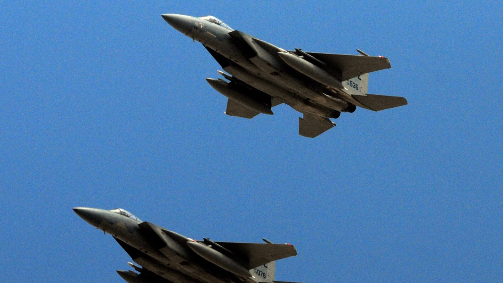 cheats/2012/08/27/u-s-sells-most-weapons-globally/us-sells-most-weapons-globally-cheat_ri6niu