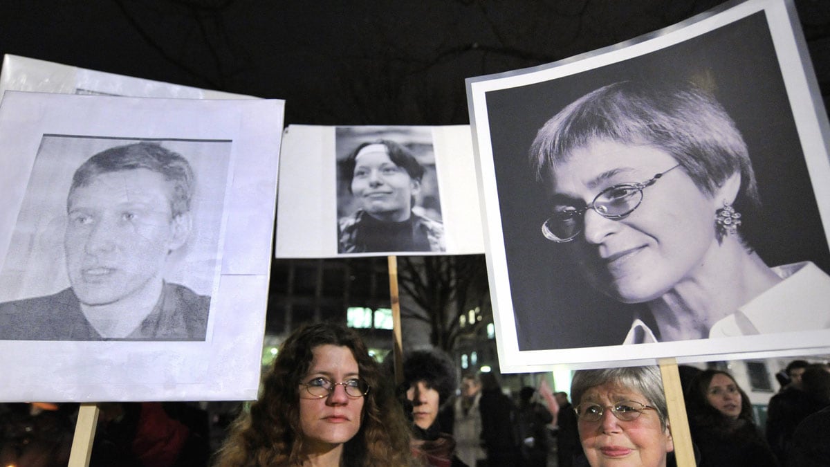 articles/2012/10/04/russian-top-human-rights-journalists-face-threats-murder/nemstova-russian-journo-murders-tease-embed_pycp84