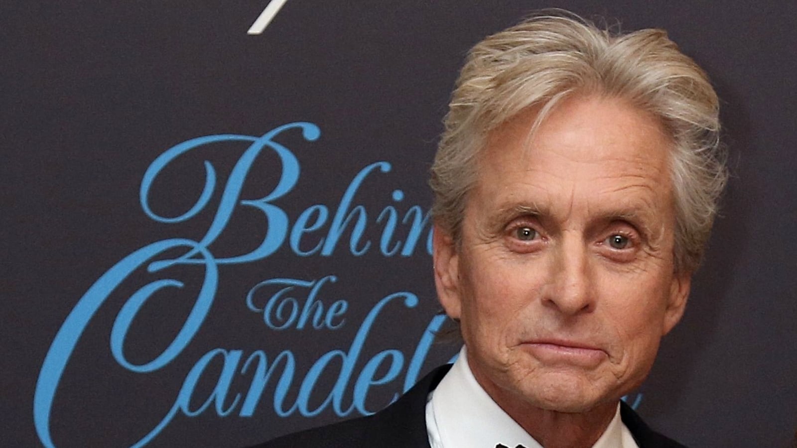 cheats/2013/06/02/douglas-oral-sex-caused-my-cancer/130602-douglas-oral-sex-cancer-cheat_tuykxm