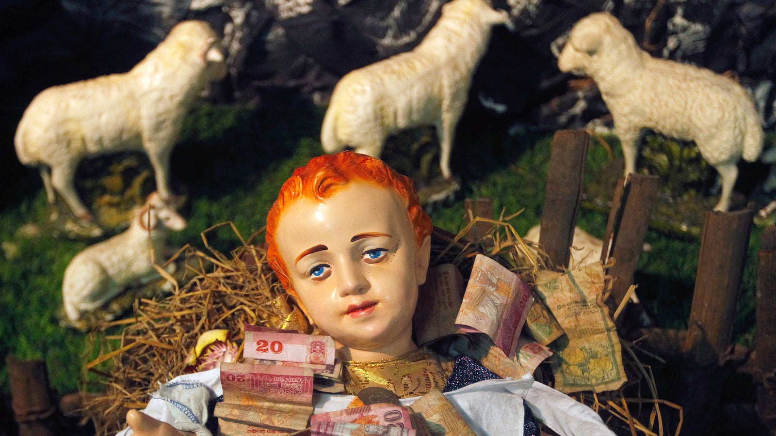 articles/2014/12/25/jesus-wasn-t-born-rich-think-about-it/141224-robinson-jesus-tease_izjpvl