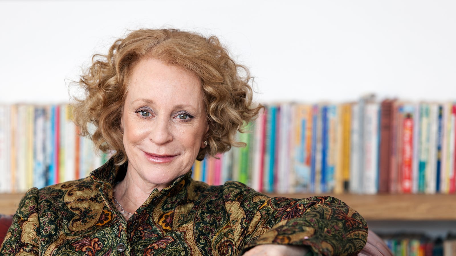 articles/2013/07/24/philippa-gregory-how-i-write/130723-phillipa-gregory-how-i-write-tease_lh15ip