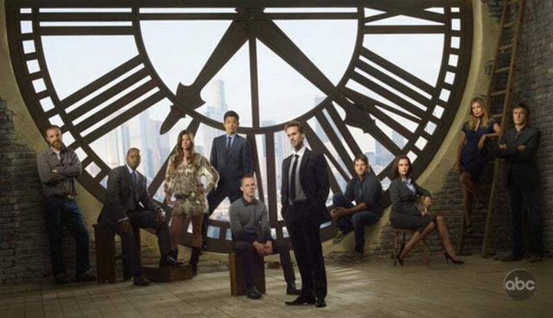 galleries/2009/12/04/tv-report-card/tv-winners-losers---flash-forward_juxtoo