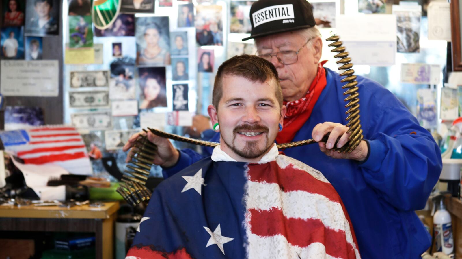 200521-Briquelet-WA-shut-down-barber-tease_rftuqz