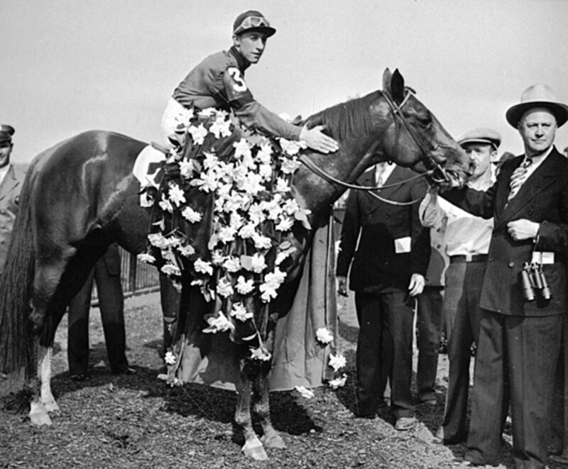 galleries/2011/05/05/top-racehorses/top-racehorses---whirlaway_wu2cnr