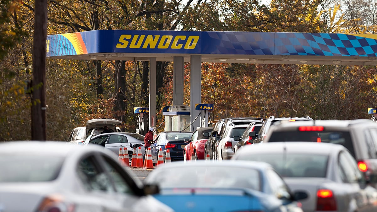 cheats/2012/11/01/tristate-fuel-shortage-worsens/gas-station-backup-box_x05bup