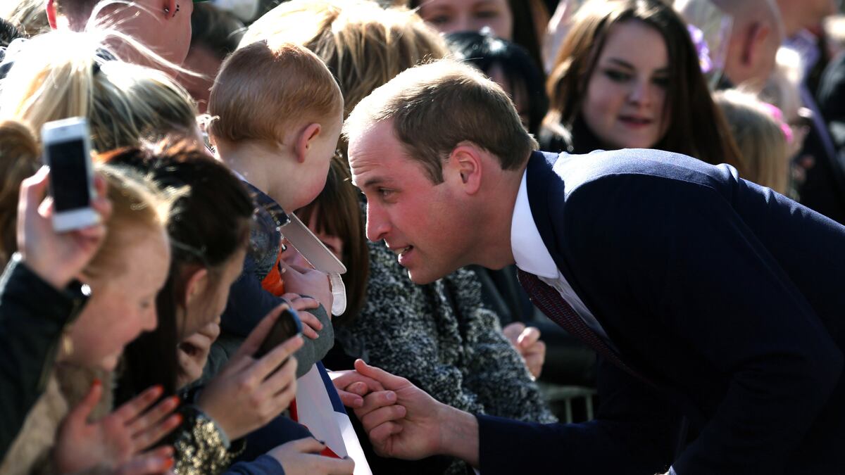 articles/2013/04/05/a-kiss-from-a-prince-maybe-not/will-kiss_iss72m