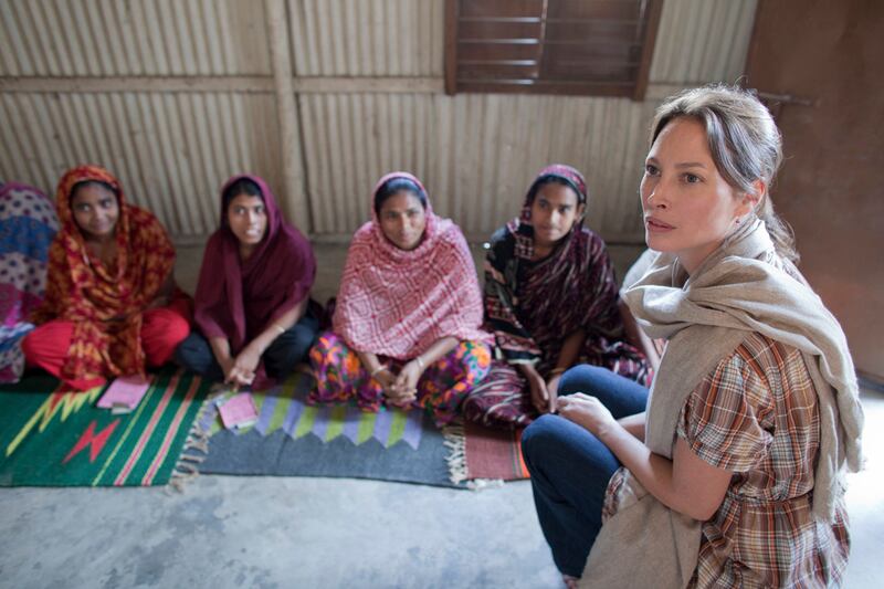 articles/2012/05/11/christy-turlington-burns-why-you-should-stay-mum-this-mother-s-day/christy-turlington-trip-box_bwwupp