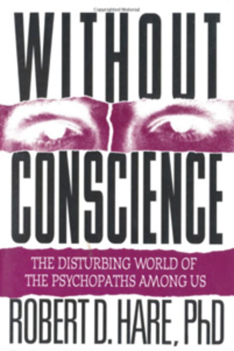 articles/2012/11/20/jon-ronson-s-book-bag-five-books-on-madness/ronson-book-bag-without-conscience_q7h1lx