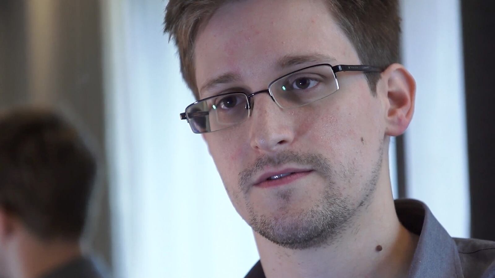 articles/2013/06/10/blow-my-whistle-how-edward-snowden-became-an-internet-sex-symbol/130610-crocker-snowden-tease_tctnj4