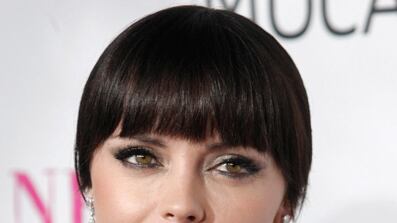 cheats/2010/04/23/christina-ricci-owes-179k-in-back-taxes/christina-ricci_kpfszh