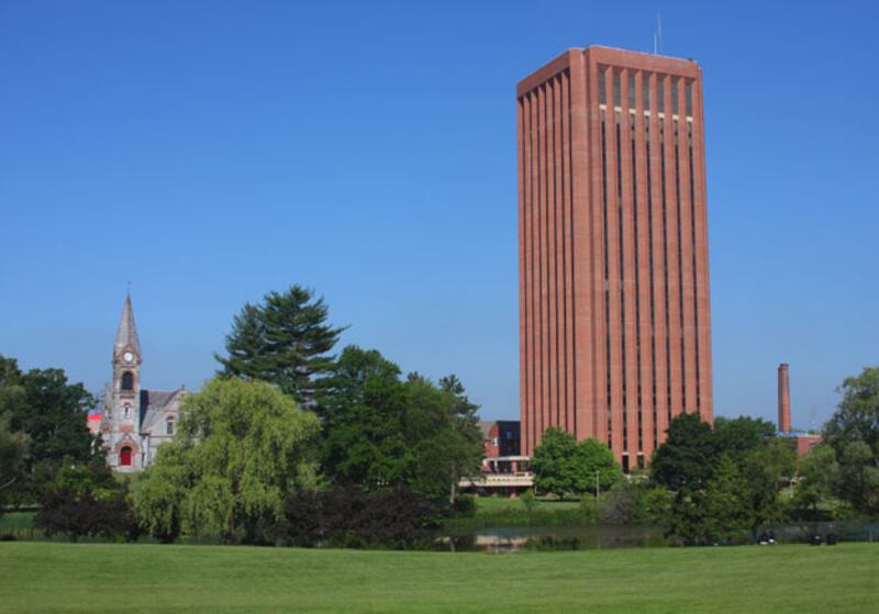 galleries/2009/12/05/smartest-college-towns/smartest-college-towns---amherst_jhmspq