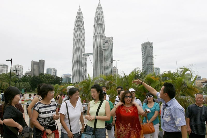 galleries/2012/05/01/worlds-tallest-buildings-photos/tallest-buildings-petronas-towers_bebmh7