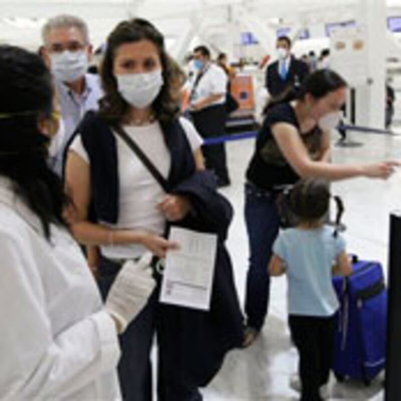 articles/2009/05/02/will-americans-flee-mexico/fraser-mexico-flu_25029_jos0gl
