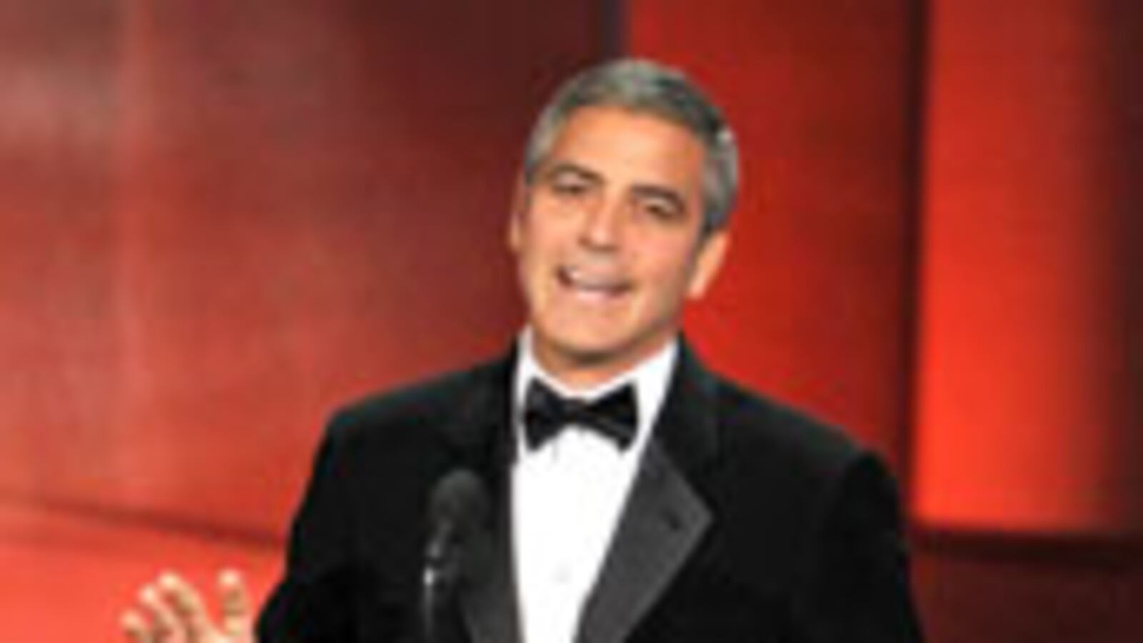 articles/2010/08/30/emmy-award-video-highlights-jane-lynch-modern-family-and-more/video-emmys_123149_ihfw2d