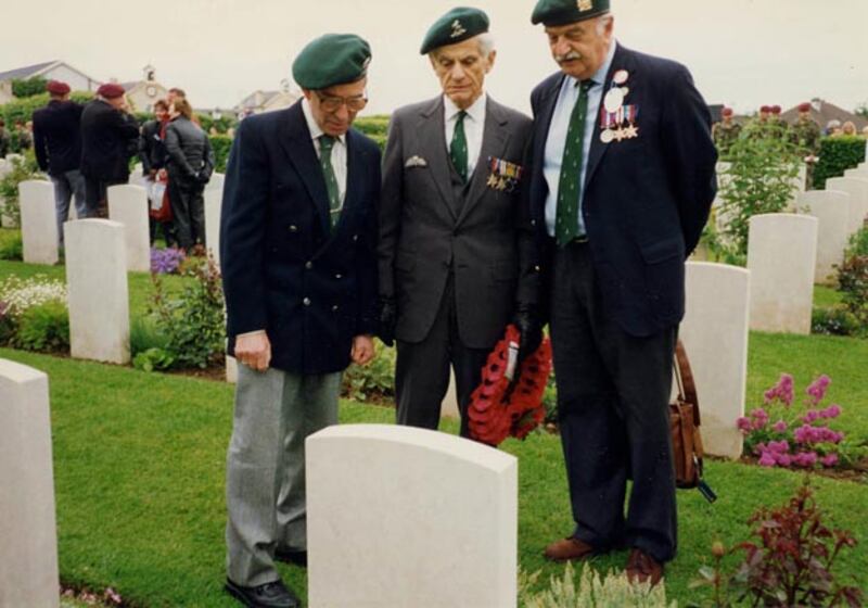 galleries/2009/08/09/peter-masters-and-x-troop/masters-father-peter-masters-01_s9hys7