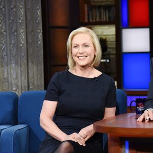 190115-resnick-gillibrand-tease-2_r66lz5