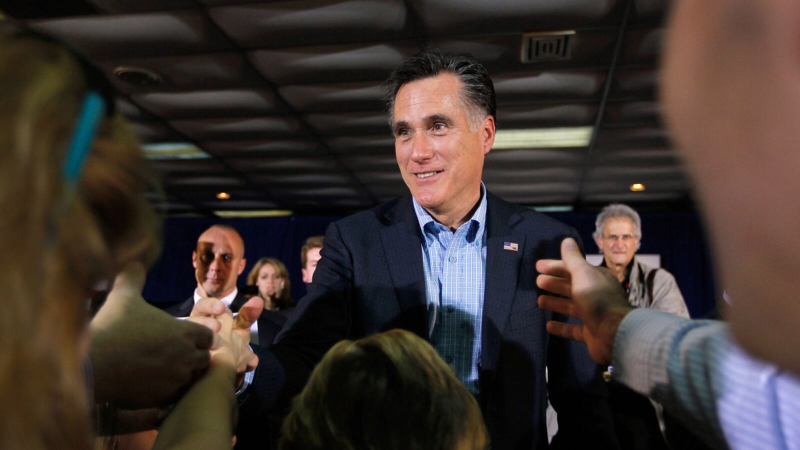 cheats/2012/01/15/romney-has-huge-south-carolina-lead/mitt-romney-huge-lead-south-carolina-cs_b9d9id