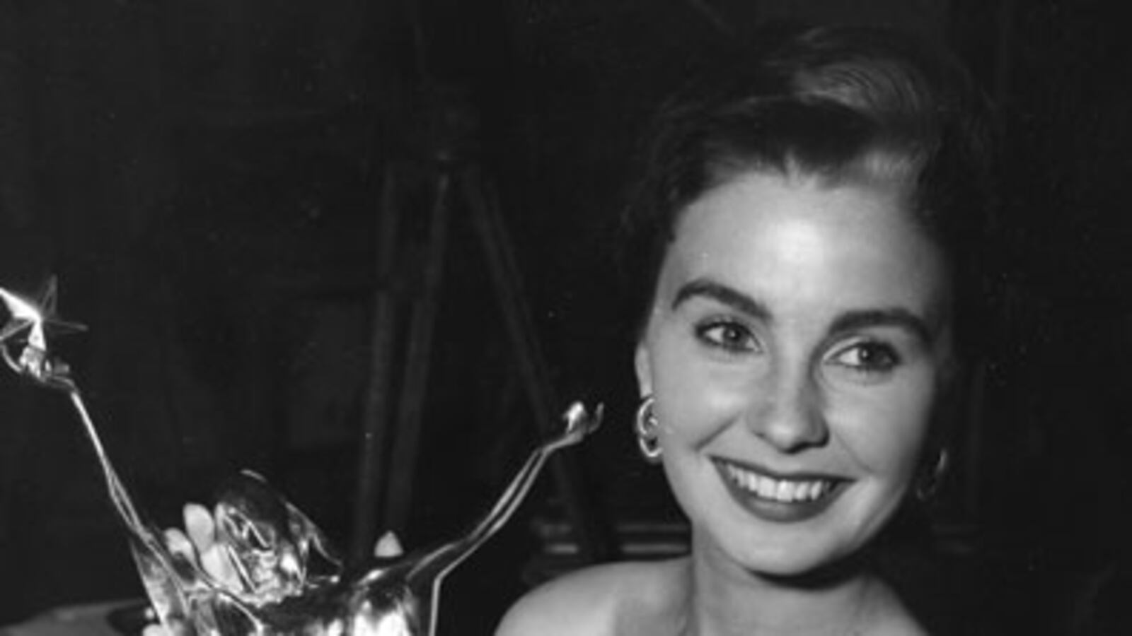 cheats/2010/01/23/actress-jean-simmons-dies/jean-simmons_bxlfki