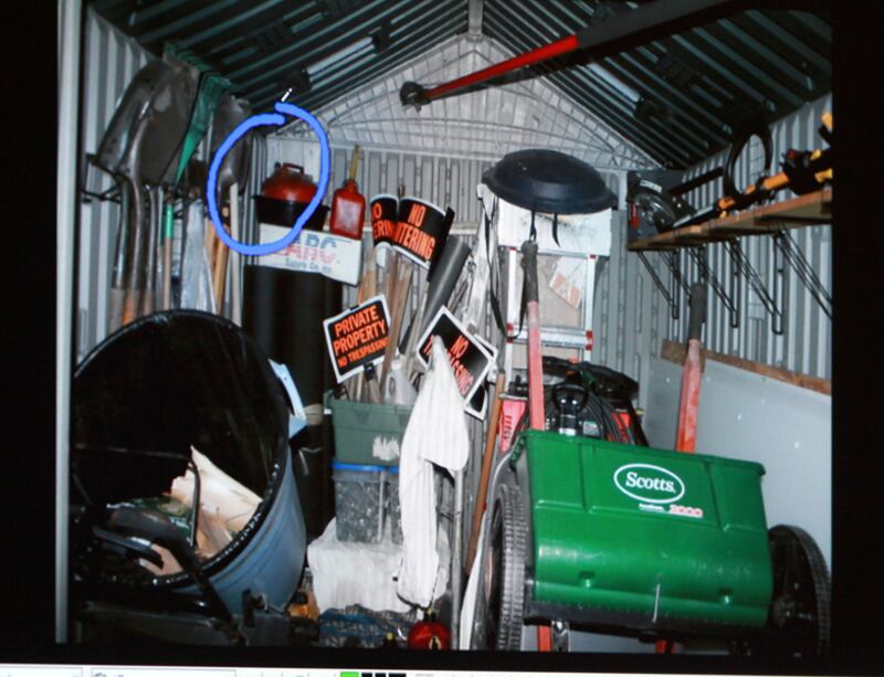 galleries/2011/07/05/casey-anthony-not-guilty-the-photo-evidence-from-her-murder-trial/casey-anthony-evidence-photos6_vdhvgc