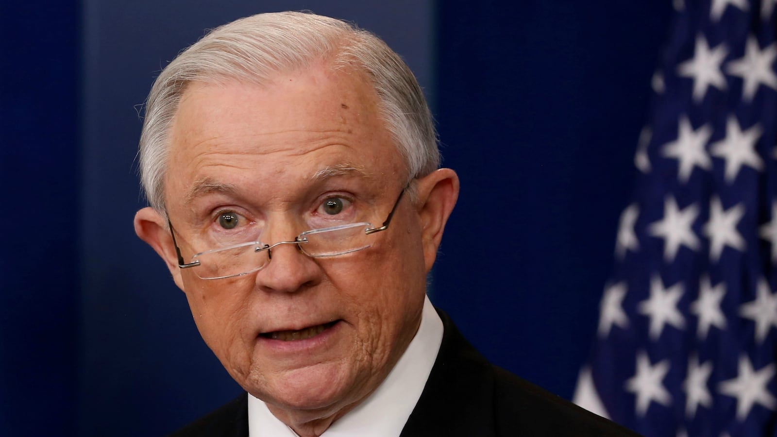 cheats/2017/04/20/sessions-amazed-hawaii-judge-could-rule-against-travel-ban-from-an-island-in-the-pacific/170327-doj-sanctuary-funding-cheat_yal0pc