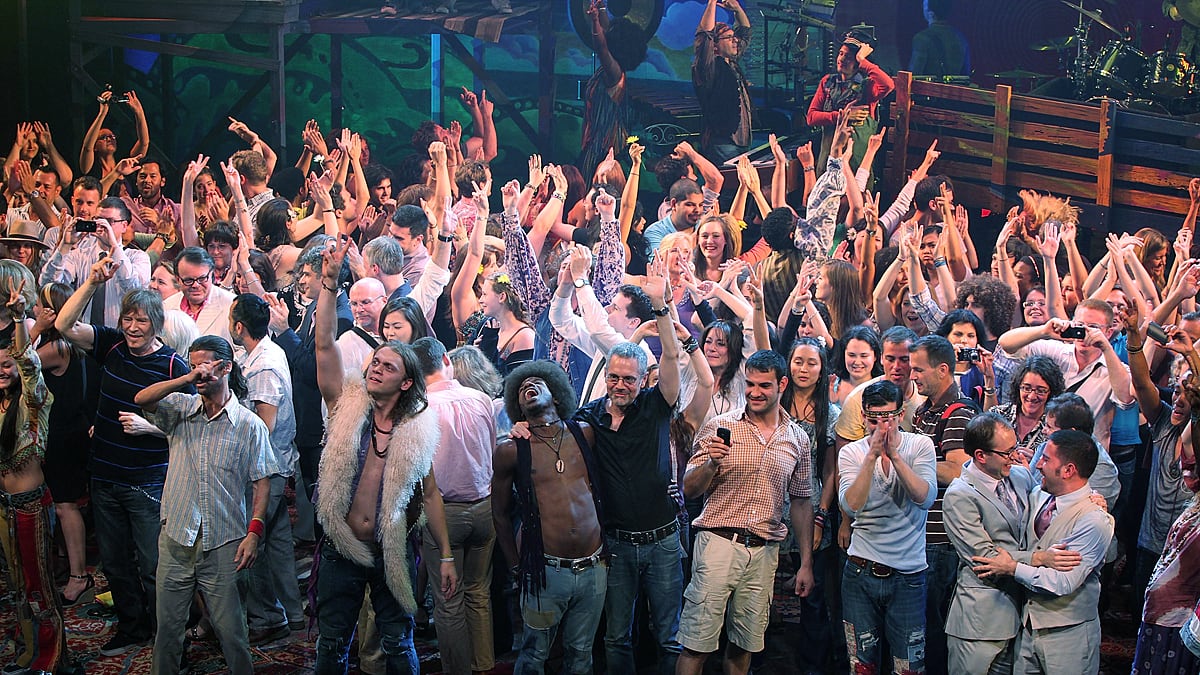 articles/2011/07/30/broadway-show-hair-s-gay-weddings-same-sex-marriage-hits-the-stage/broadways-gay-marriage-hod-tease_lmcq1p