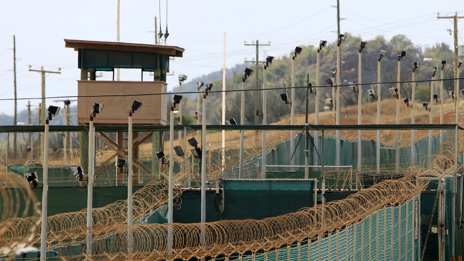 cheats/2016/01/21/gitmo-forever-prisoner-cleared/160121-gitmo-cheat_uxcayz