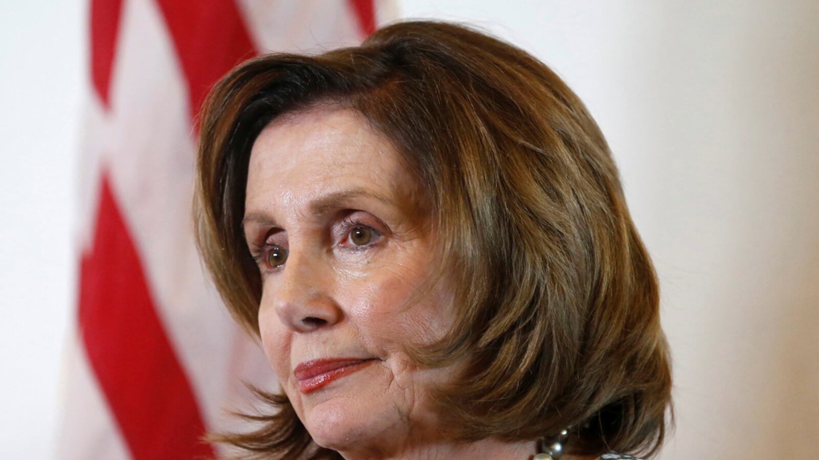 cheats/2016/06/07/pelosi-endorses-clinton-urges-woman-vp/160607-pelosi-cheat_xjmyxu