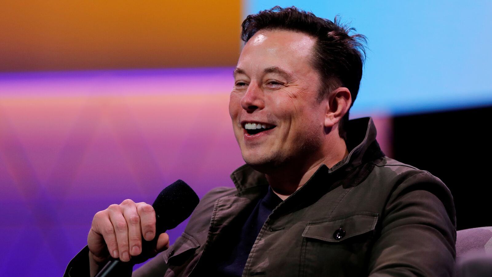 2021-02-20T163431Z_1091801941_RC2GWL946XSV_RTRMADP_3_CRYPTO-CURRENCY-MUSK_cshd1s