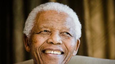 articles/2010/10/16/conversations-with-myself-by-nelson-mandela-review/zug-mandela_134219_yy8dkk