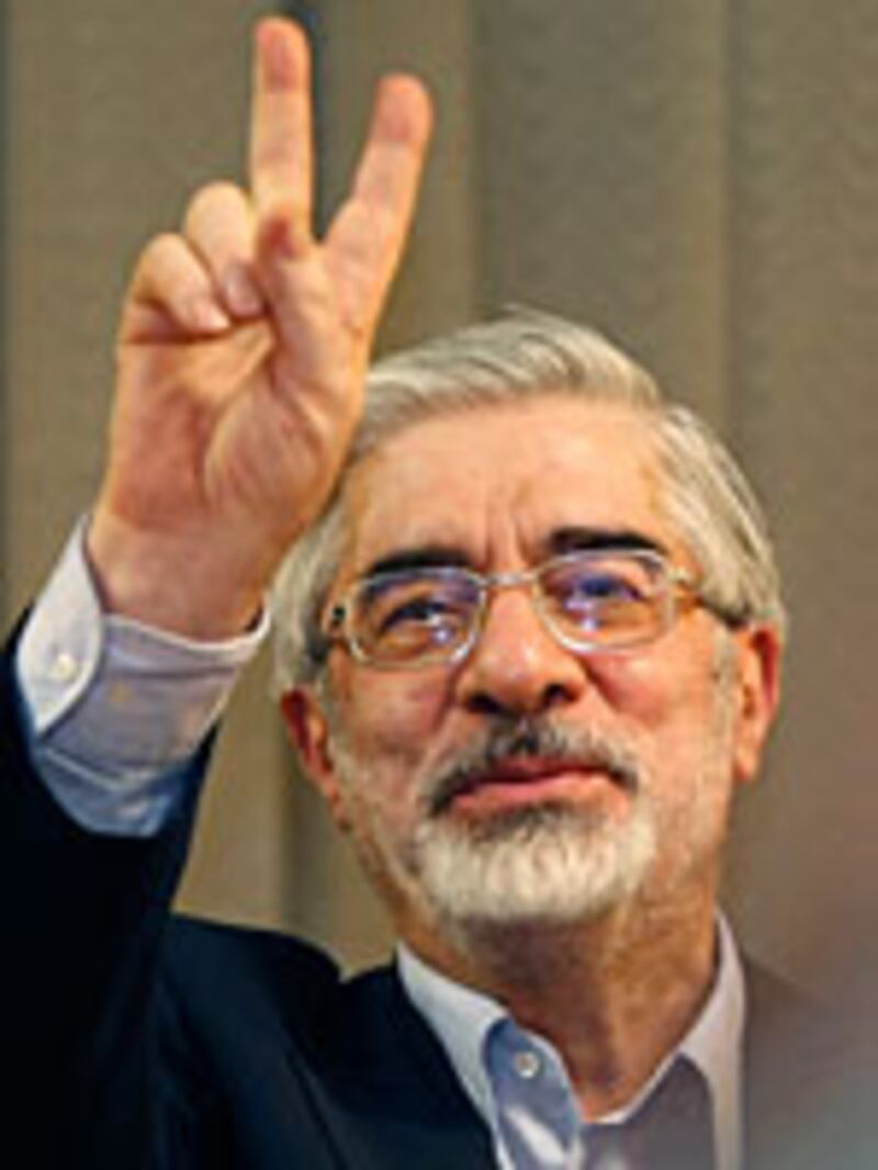articles/2009/12/23/the-2009-daily-beast-political-awards/political-awards---hossein-mousavi_wbmp3s