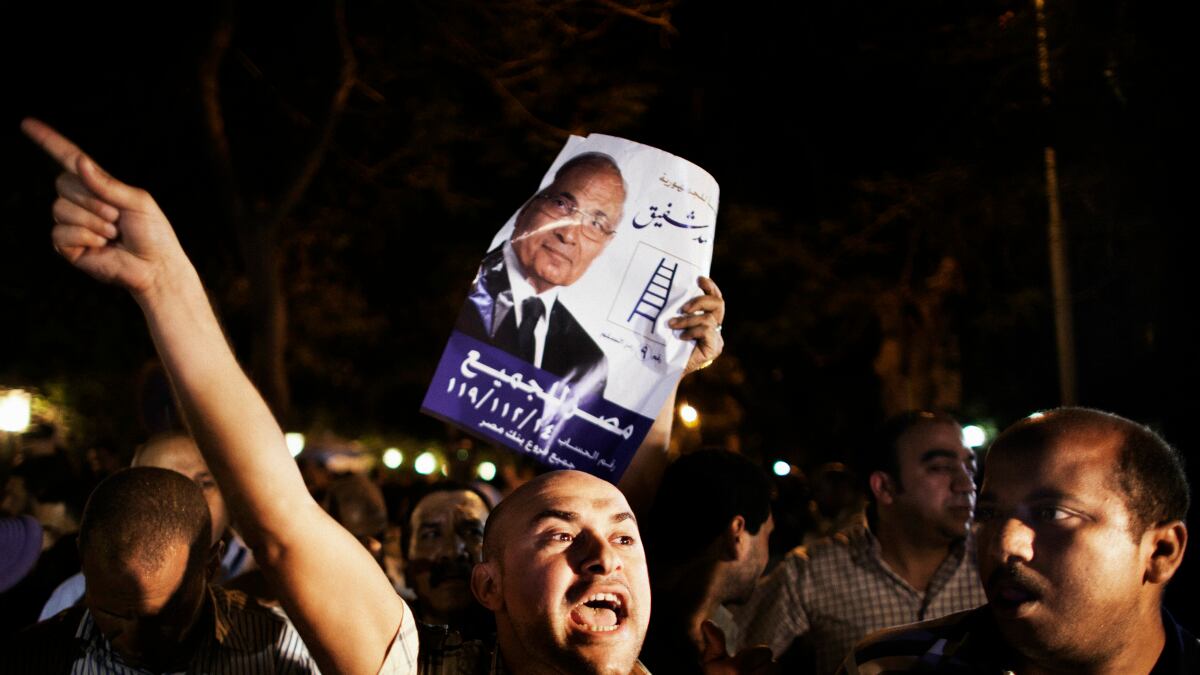 cheats/2012/05/28/egyptian-candidate-s-office-attacked/egypt-office-attack-cheat_duuskc