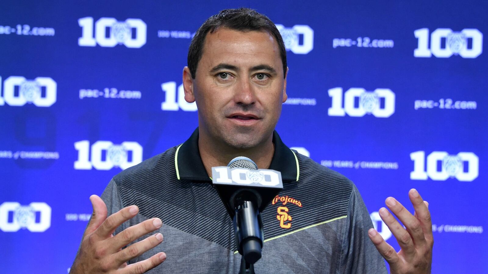 cheats/2015/10/12/usc-coach-fired-after-drinking-incident/151012-USC-cheat_wvpkes