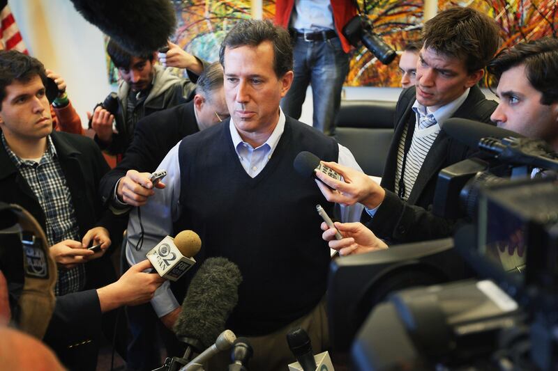 articles/2011/12/30/as-newt-gingrich-fades-rick-santorum-surges-ahead-in-iowa/santorum-iowa-grove_vsja7i