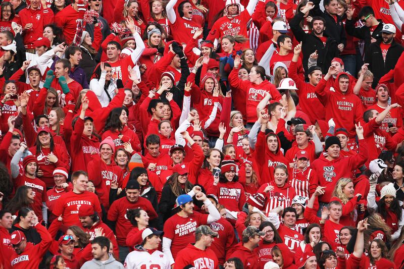 galleries/2013/10/16/20-happiest-colleges-photos/2013-college-rankings-university-of-wisconsin-madison_xy8nii