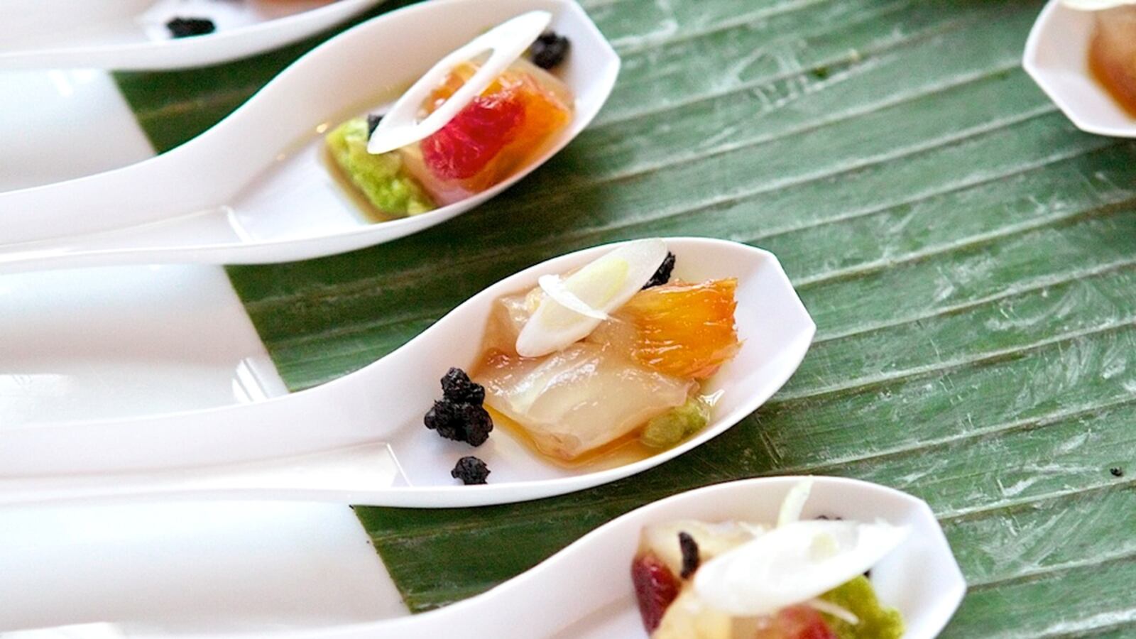 galleries/2012/04/29/the-2012-luckyrice-festival-celebrity-chefs-discuss-the-asian-food-craze-photos/asain-food-tease_p39l40