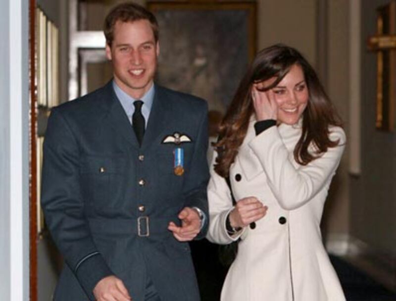 articles/2010/11/16/prince-william-kate-middleton-photos/brown-prince-william-kate-gallery-launch_do438h