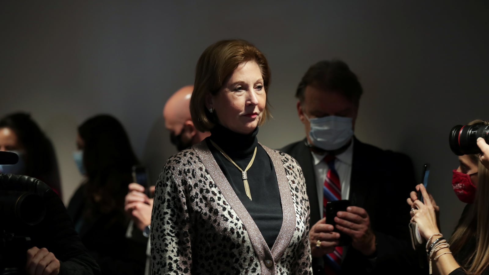 2020-11-23T185300Z_778451693_RC269K9NVPRL_RTRMADP_3_USA-ELECTION-TRUMP-POWELL_pkdq2s