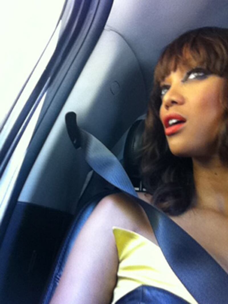 galleries/2011/08/14/best-celebrity-twitter-pictures/tyra-banks-best-celebrity-twitter-pictures_dapcqp