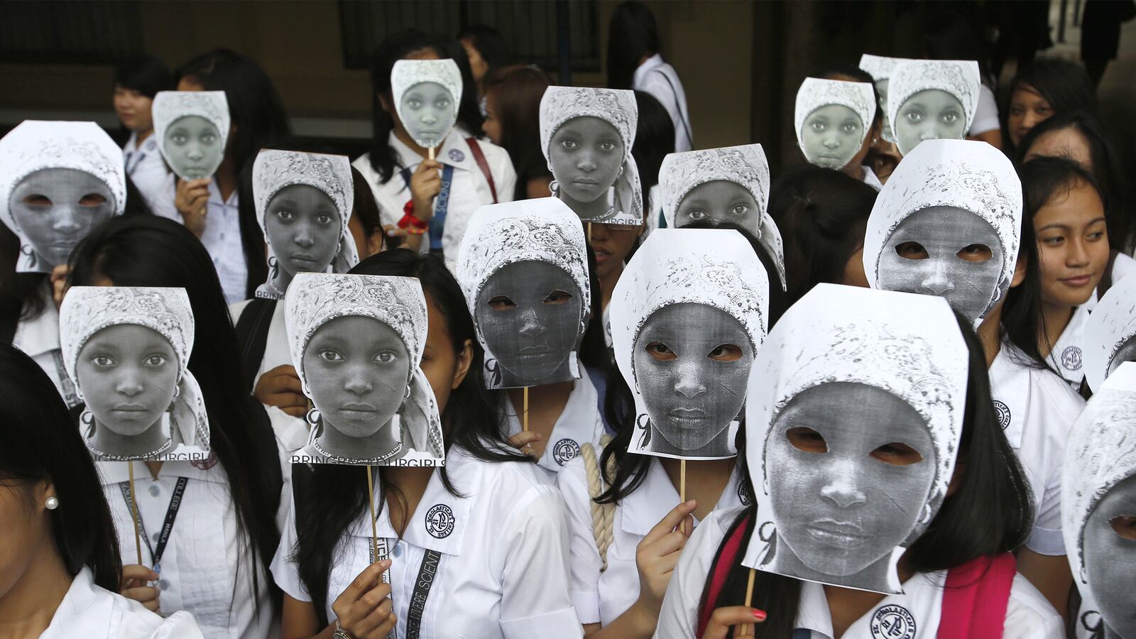 articles/2015/04/29/nigeria-rescues-293-women-and-girls/150428-obaji-boko-haram-girls-tease_ysvapz