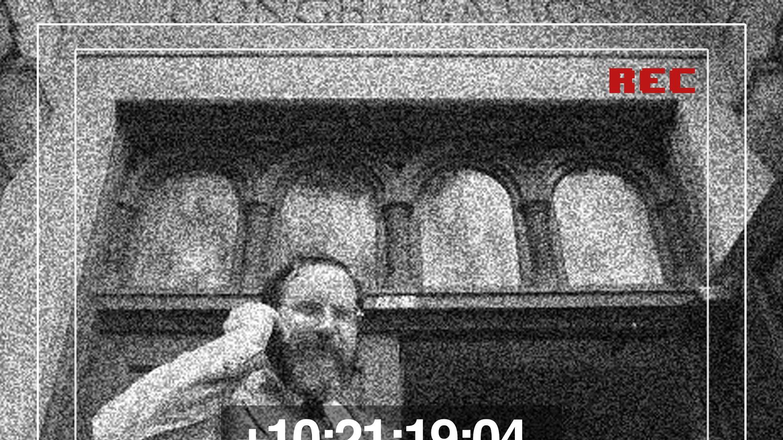 articles/2014/10/22/women-describe-how-top-d-c-rabbi-allegedly-spied-on-them-in-the-nude/141021-weiss-rabbi-tease_swh5ol