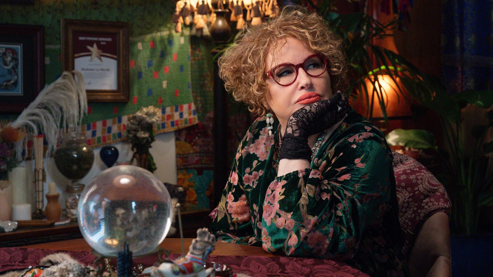 Jennifer Coolidge in Life & Beth.