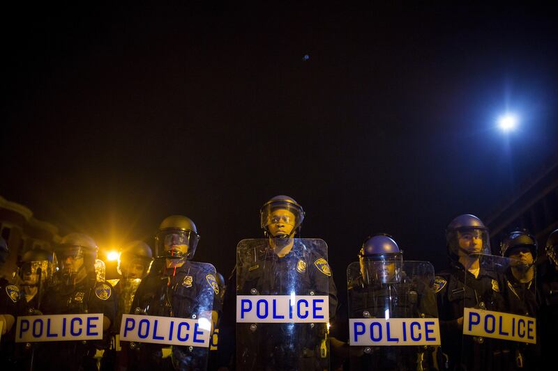 galleries/2015/05/02/week-in-photos-protests-presidents-and-puppies/150501-week-photo2_pqmm2i