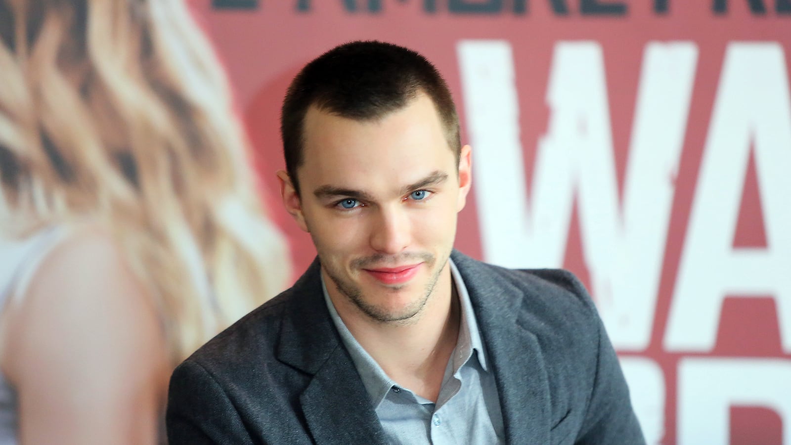 articles/2013/02/01/nicholas-hoult-on-warm-bodies-x-men-jennifer-lawrence-more/130130-nicholas-hoult-warm-bodies-stern-tease_mxxkrx