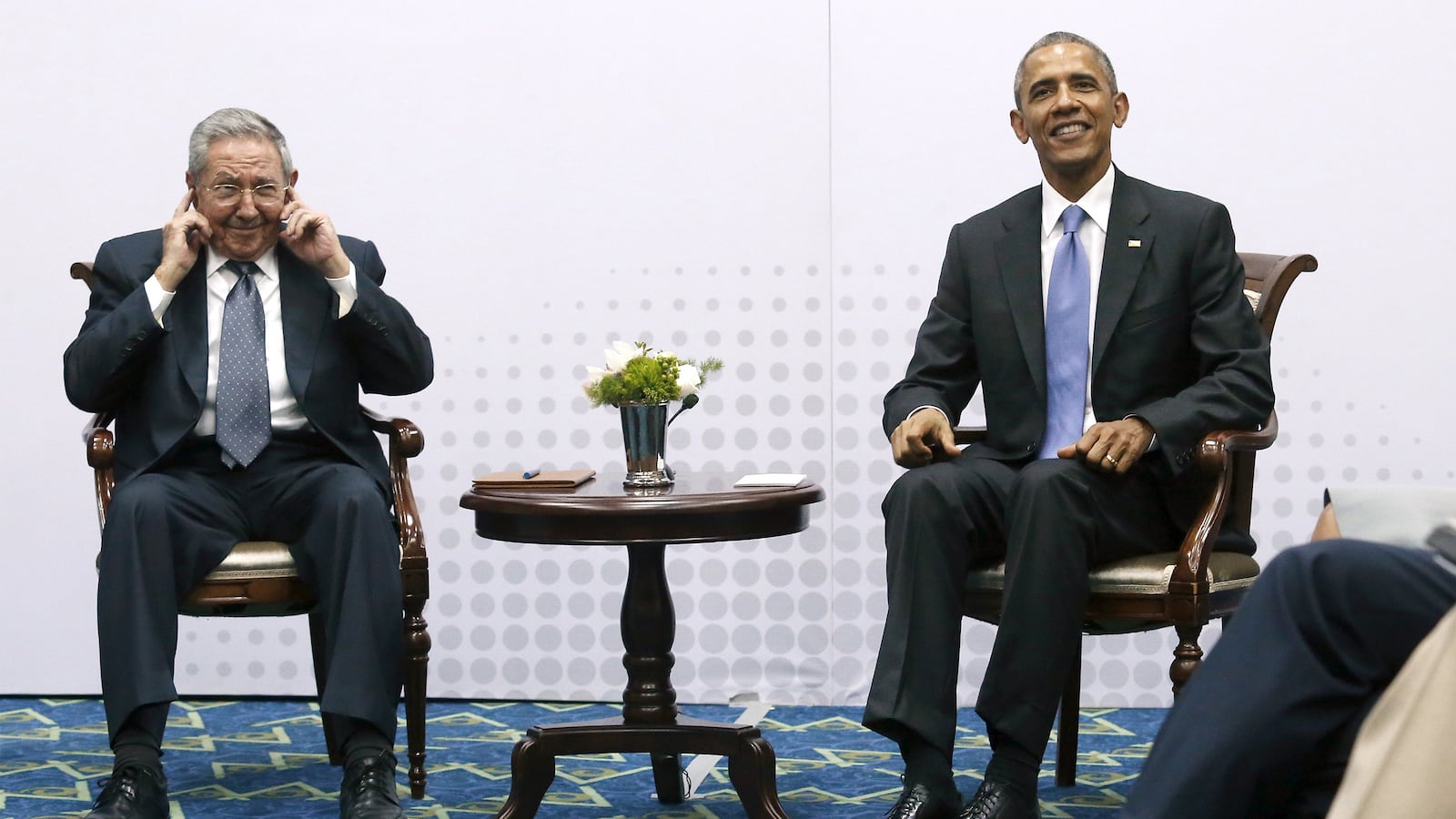 articles/2015/04/11/castro-and-obama-s-new-bromance/150411-allbritton-cuba-tease_wq8tw9