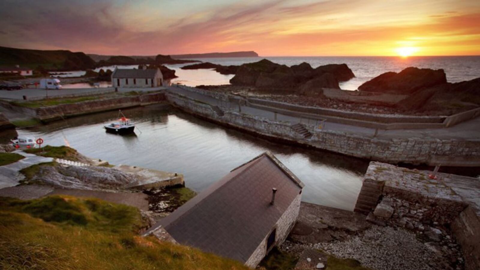 galleries/2014/03/20/your-game-of-thrones-vacation/movie-sets-gamethrones_vlpxvn