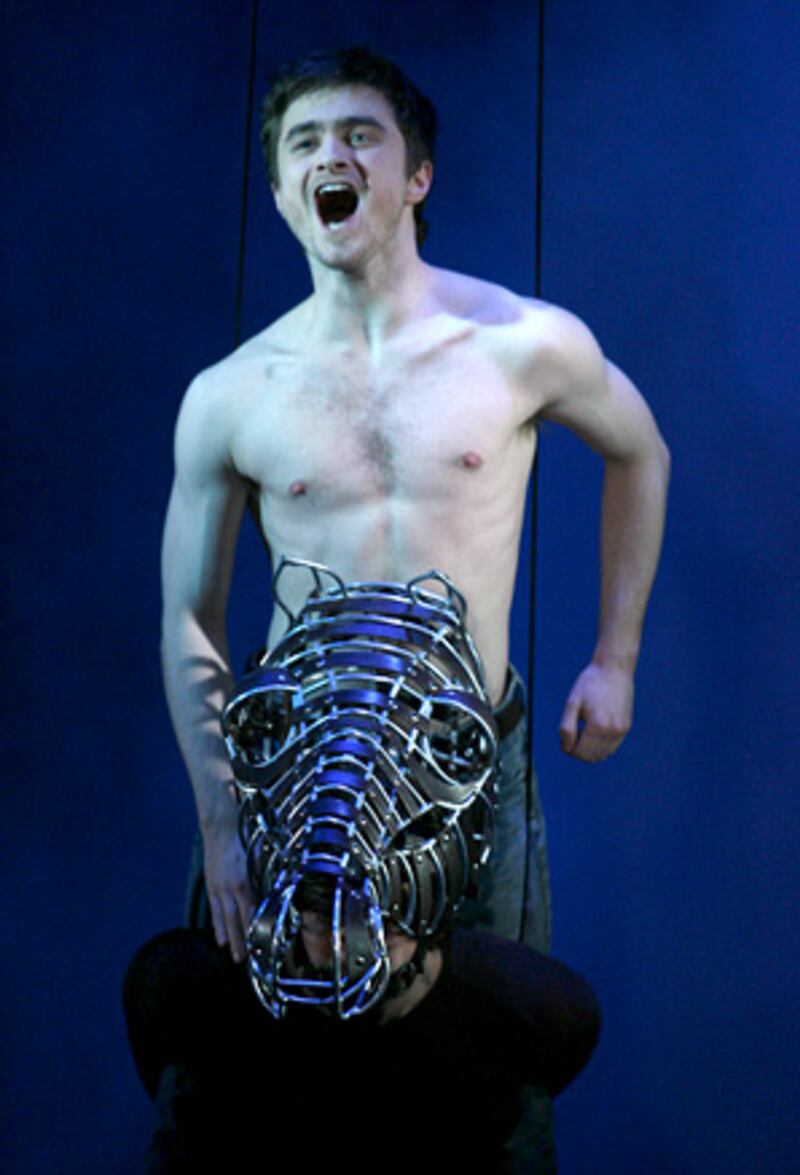 galleries/2009/07/14/harry-potter-through-the-years/harry-potter-15_i0msoz