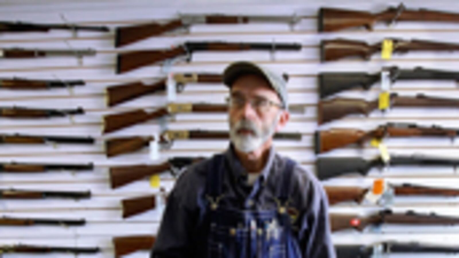 articles/2010/06/29/supreme-court-ruling-obama-is-not-coming-for-your-guns/avlon-guns_110369_udaurq